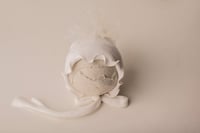 ALEX soft bonnet with pom off white