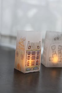 Image 2 of Die Stadthauskinder für den Unterricht von 4- bis 8-Jährigen (pdf, DEUTSCH)