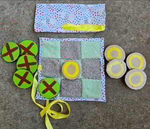 Image of Travel Tic Tac Toe Set, Lt Green & Wheat, Handmade