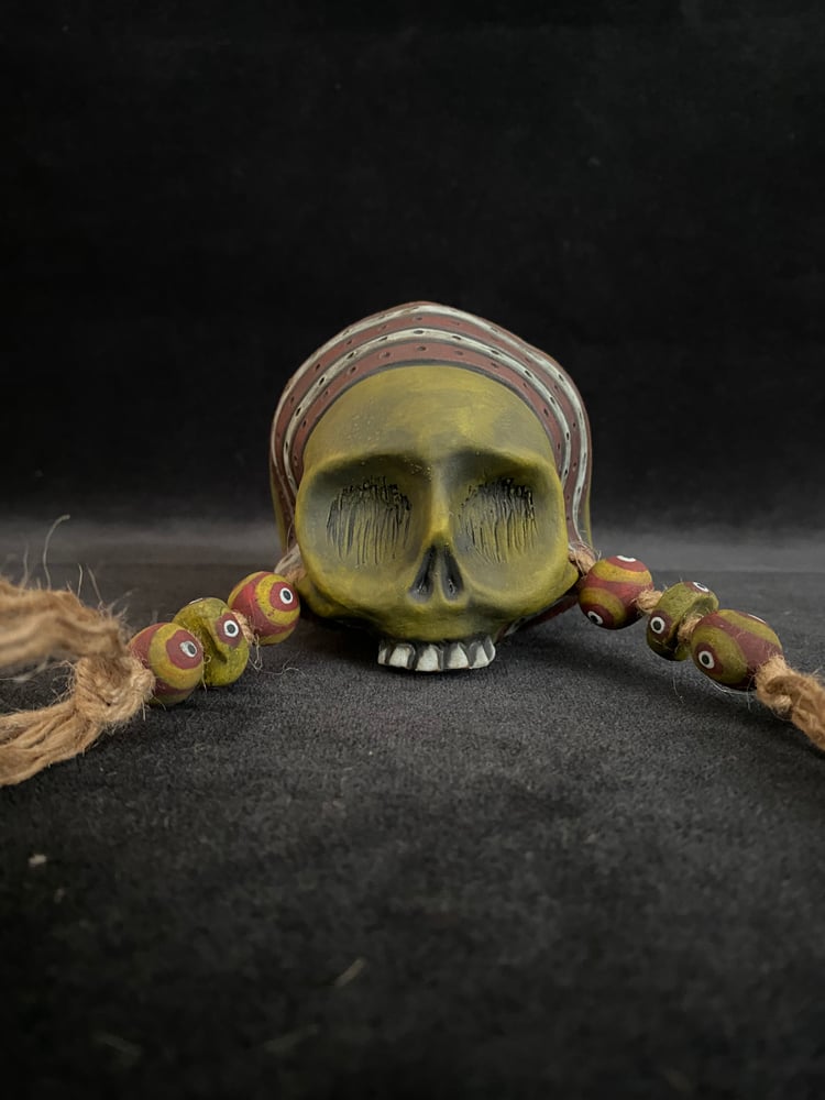 Image of Mini Trophy Skull Mug (cc)