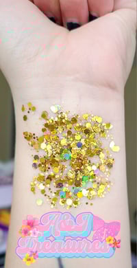 Golden Hour Glitter Gel