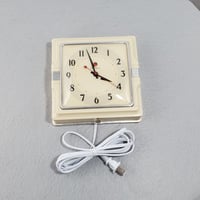 Image 1 of  Telechron ‘Café, Model 2H11 Clock, Art Deco Kitchen Timepiece, #928