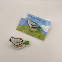 Farting duck pin 