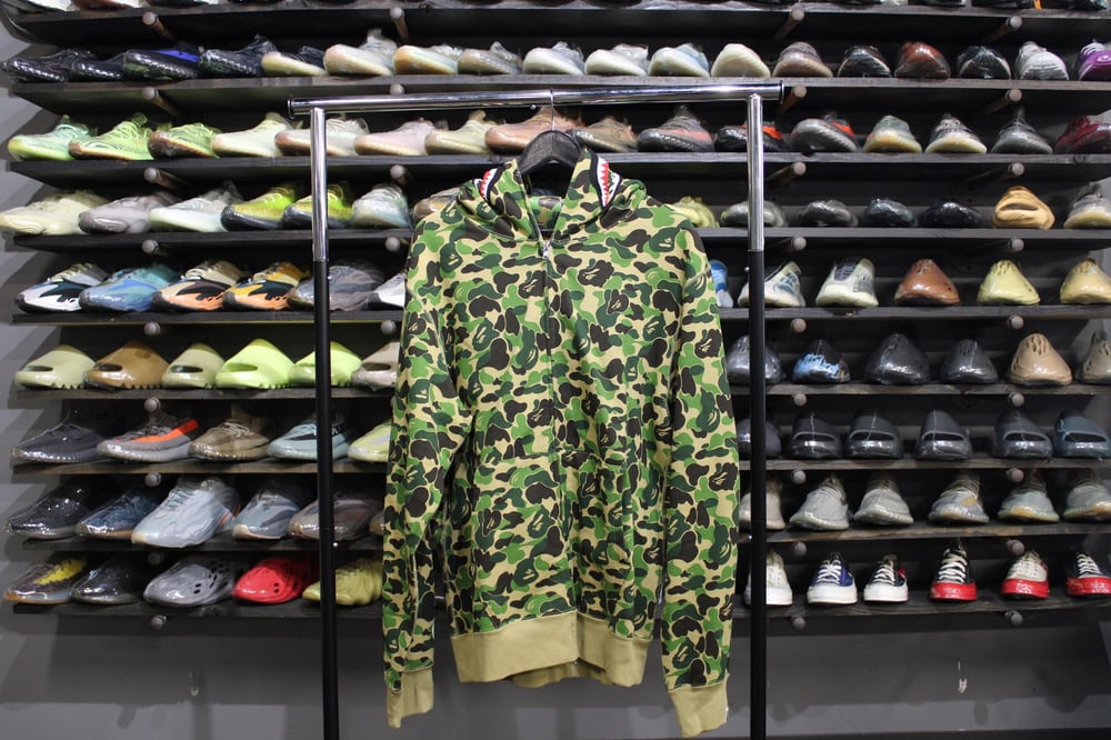 BAPE FULL ZIP HOODIE "ABC SHARK" (GREEN CAMO)