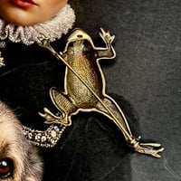 Image 2 of Vintage marcasite tree frog brooch