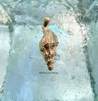 Image 1 of 14k solid gold seashell pendant 