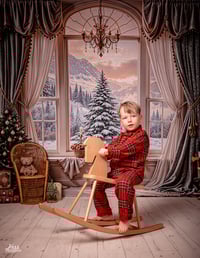 Image 2 of Saturday 15th November 2025 - Christmas Mini Session