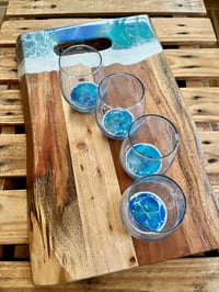 NEW Townsville Resin Cheeseboard and Glasses Workshop (2)