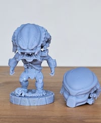 The Predator with alternate head