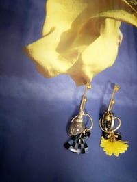 Image 4 of Sea Flower