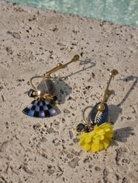 Image 1 of Sea Flower