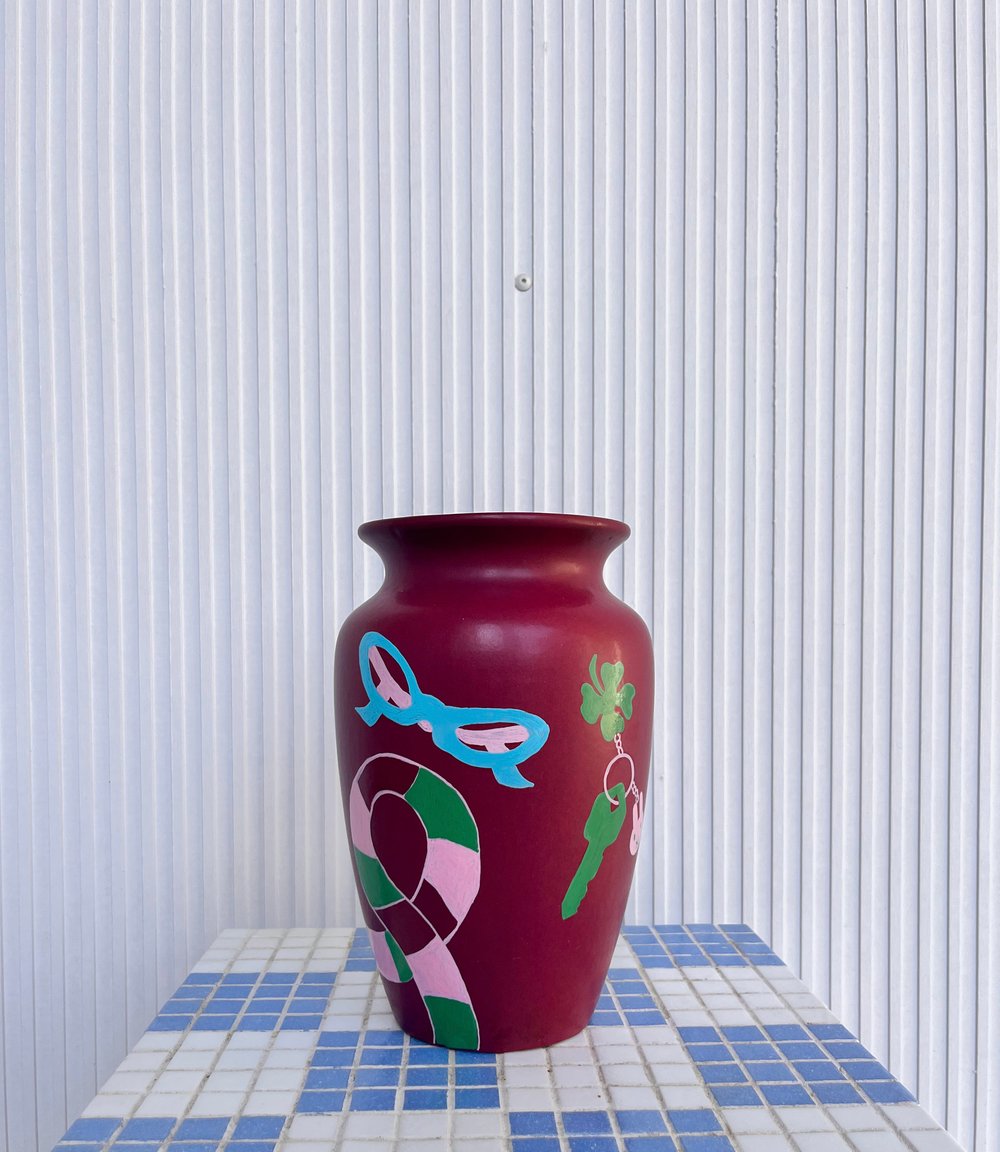 Image of What’s in my bag vase