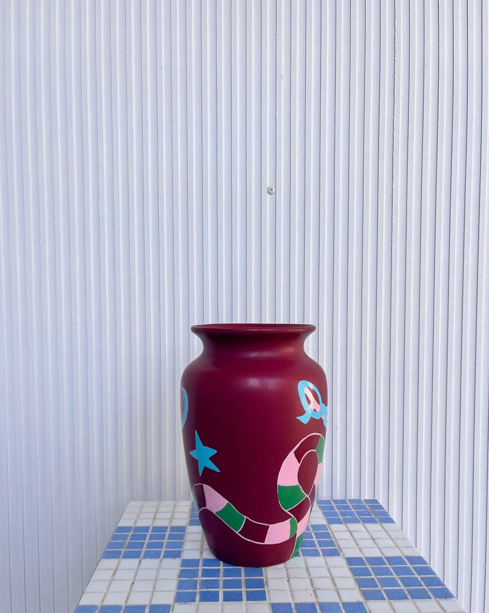 Image of What’s in my bag vase