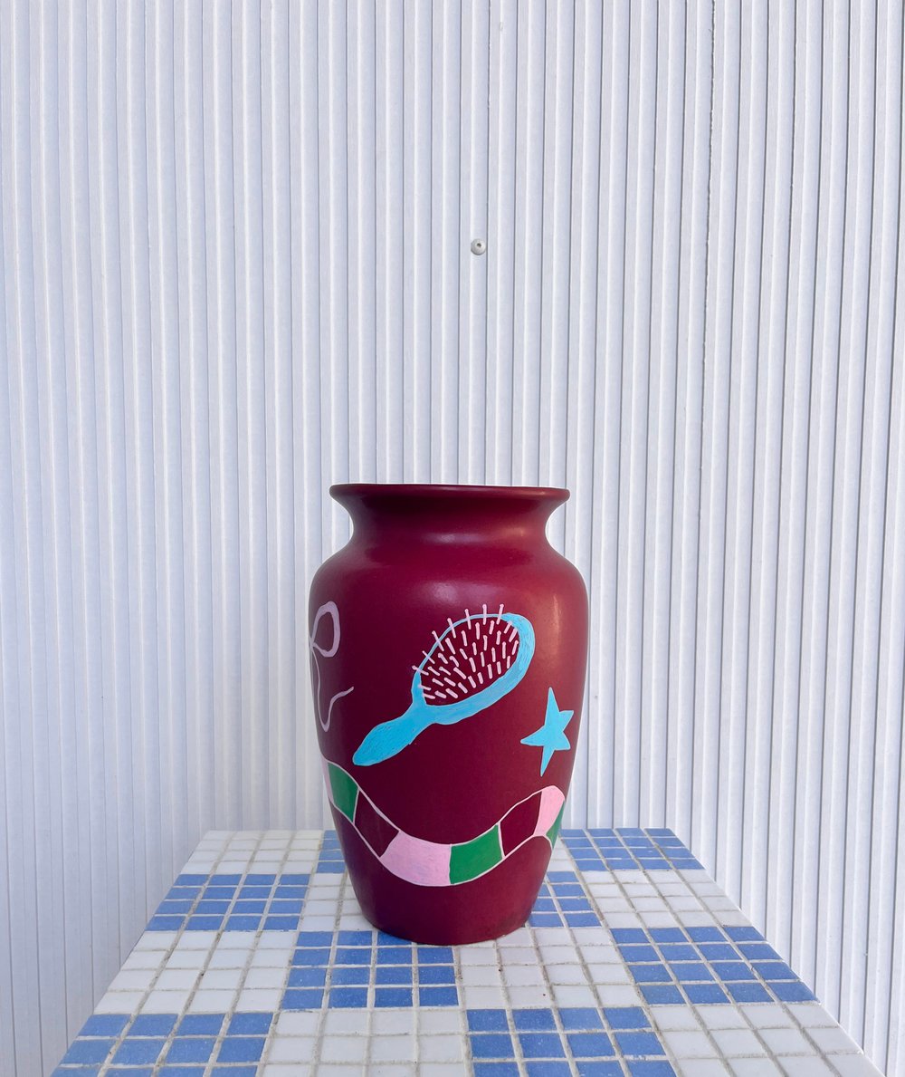 Image of What’s in my bag vase