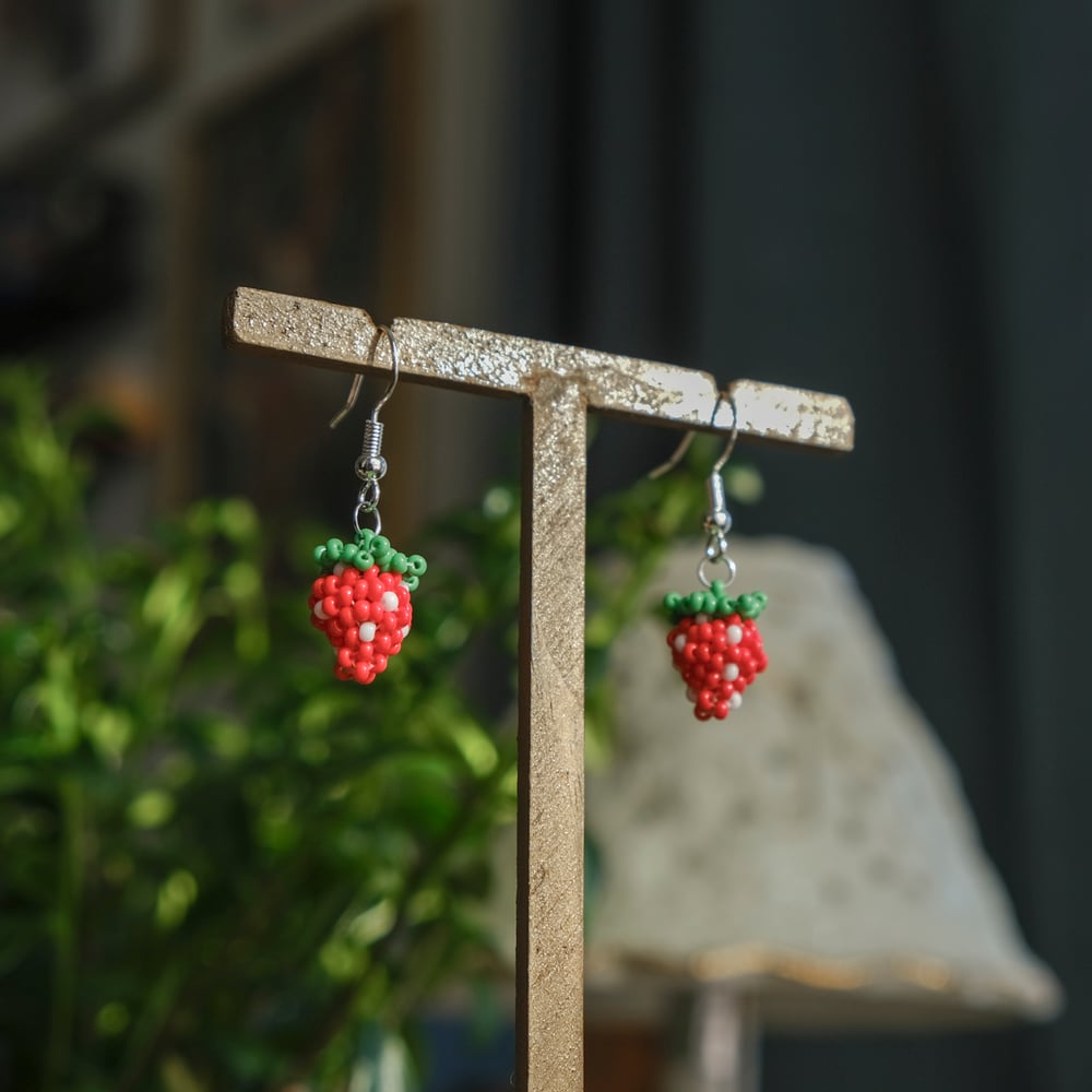 Image of Strawberries – Earrings