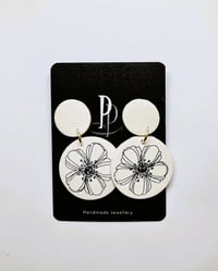 Image 1 of Black and White Contemporary Florals: (PCE014)
