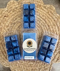 Blue cotton candy 8 square clamshell 