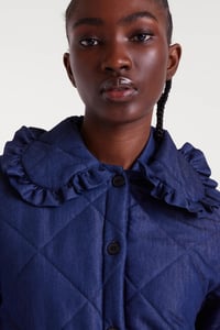 Image 4 of CHAQUETA SOLAPA CUELLO CHAMBRAY