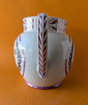 Large Love and Be Happy jug