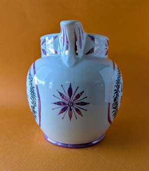 Large Love and Be Happy jug