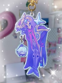 Image 2 of dark cosmic jhin & winterblessed hwei linked charms [ PRE-ORDER ]