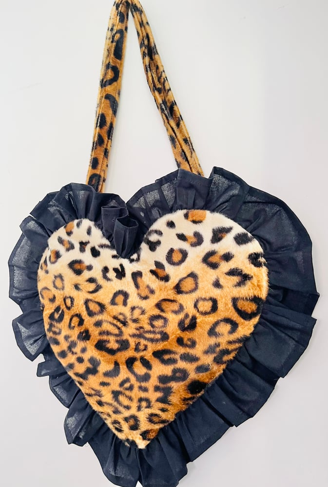 Image of Heart-Shaped Fur Leopard Print Bag with Black Ruffle Trim