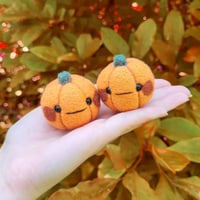 Image 2 of Small Needle Felted Pumpkins