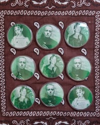 QUEER FIGURE BADGES 
