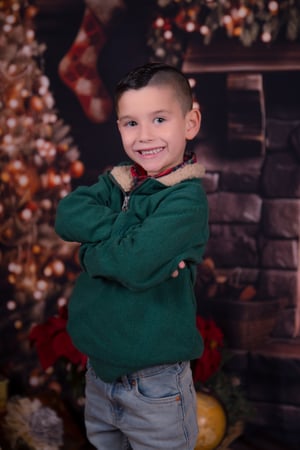 Image of 11/26/25: Christmas 40 (NO SANTA - FAMILY ONLY)