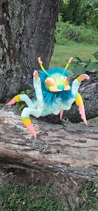 Image 4 of Praying Mantis Artdoll 