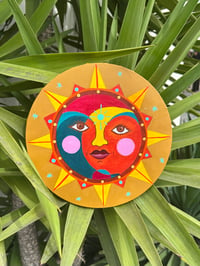 Image 2 of Solecito 