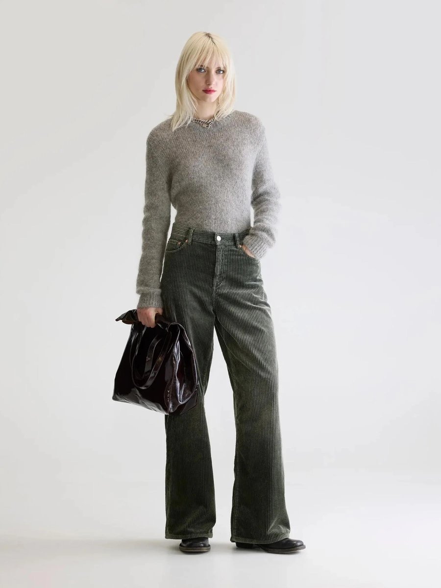 Image of 2-Pantalon pana verde salvia Parthe 52