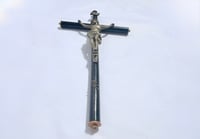 Image 4 of Grand crucifix antique Jésus Christ - Napoléon III – Bois noirci et Christ en métal -  XIXe