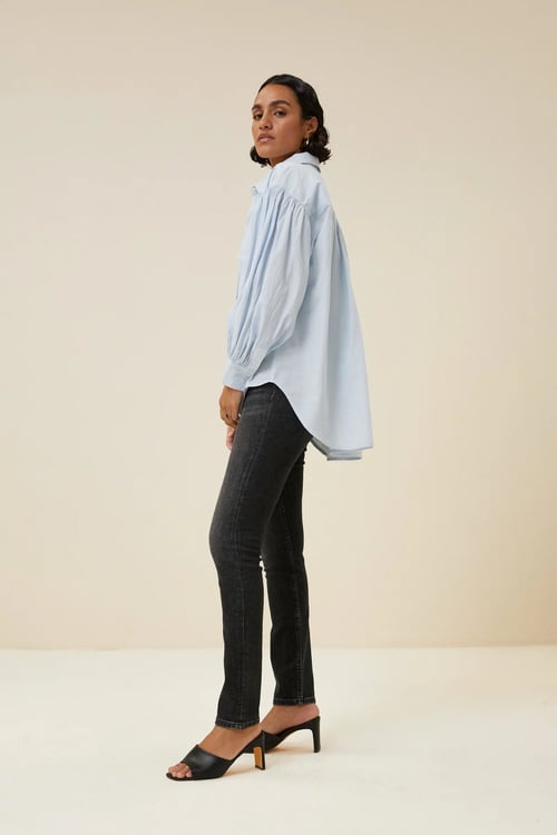 Image of 1-Camisa Sarah Chambray