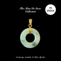 Image 1 of 10K Moss In Snow Jade Donut Pendant