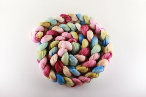 Image of (Club members only) August Fiber Club 💭 Daydream 💭 Rambouillet