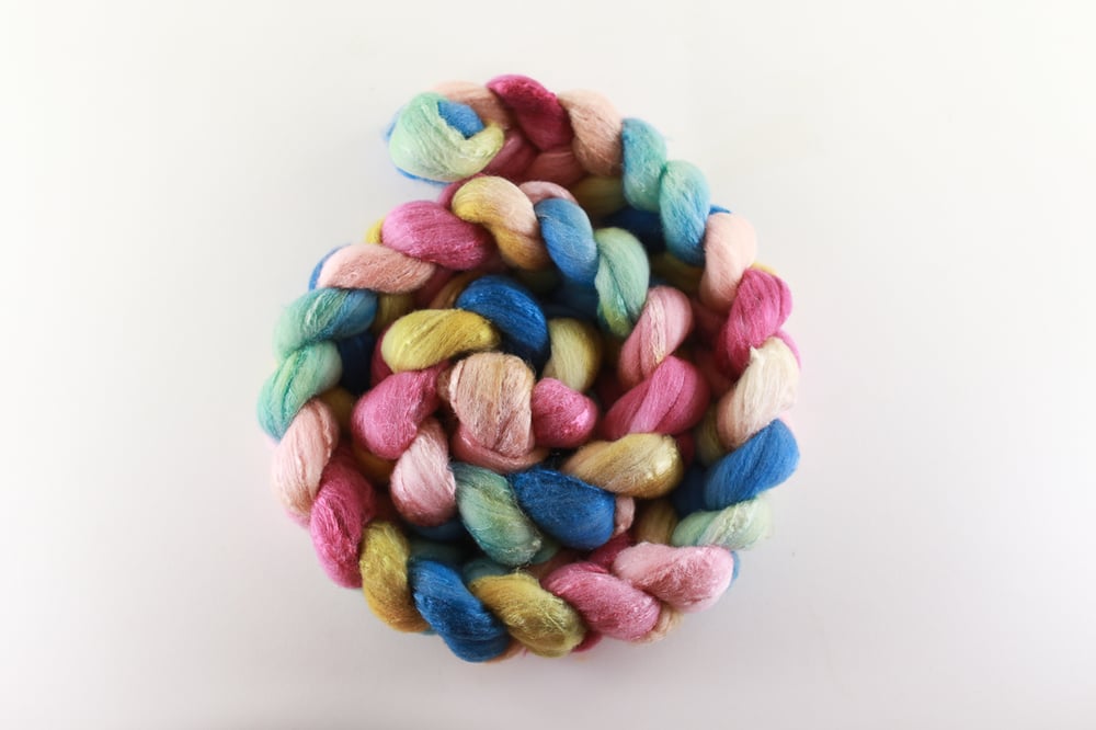 Image of (Club members only) August Fiber Club 💭 Daydream 💭 Merino + Silk
