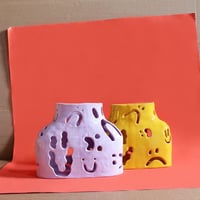 Image 2 of VASE WITH NOT PURPOSE