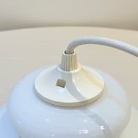 Image 7 of Suspension vintage en opaline – design Space Age, années 60/70