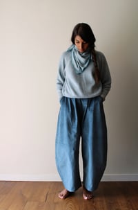 Image 3 of NATURALLY DYED MERINO SWEATER _ COL. 8021