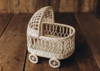 Image 4 of Heirloom Pram