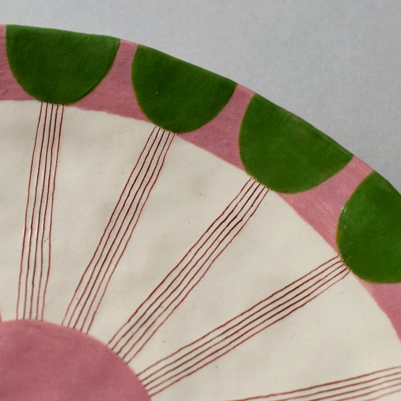 Image of Green and Pink Flower Plate