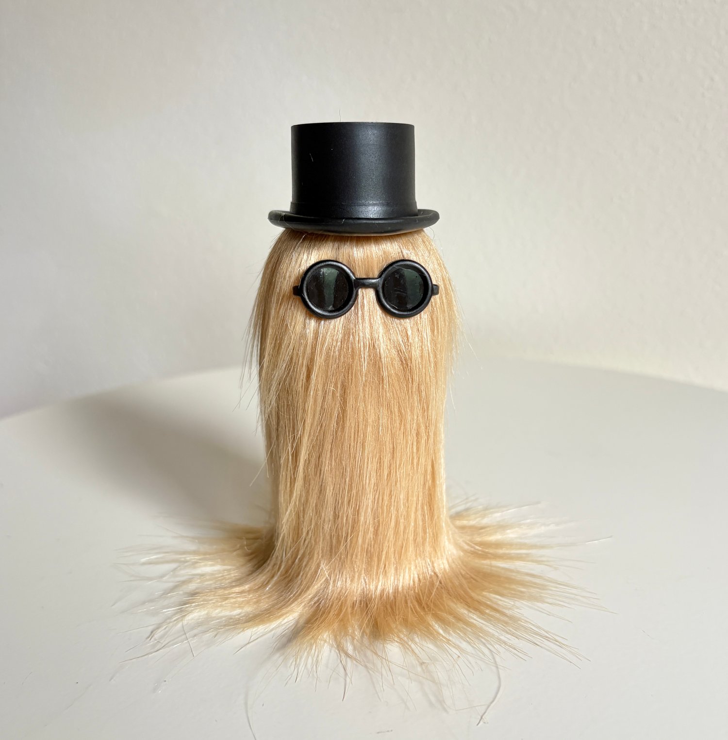 Image of Hairy Cousin It A