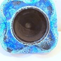 Image 10 of Coquetier vintage 1960 en grès Fat Lava – Poterie du Cyclope - Émaux des glaciers