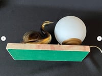 Image 8 of Ancienne lampe veilleuse Art Déco en marbre rose avec cygne en métal signée BRUNO - 1930