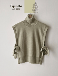 Image 2 of  NATURALLY DYED TURTLENECK MERINO VEST _ COL. 8027