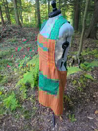 Image 3 of Cotton Plus Size Crossover Apron in Pumpkin Patch