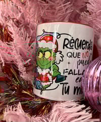 Image 2 of Taza Grinch