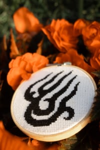 Image 2 of CROSS-STICH FLAMES (SUNBEAM)