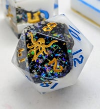 Image 2 of White Dragon's Hoard